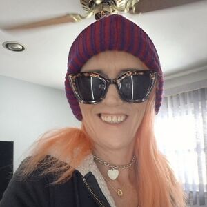 Meet your Posher, Nicole